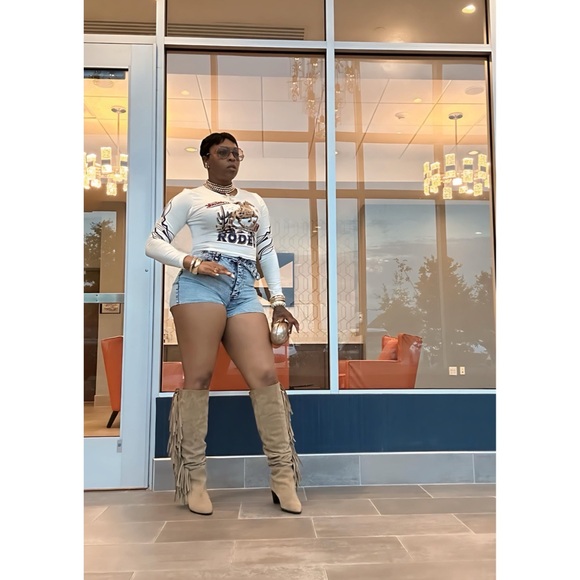 moniqueking832